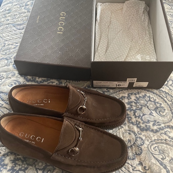 Other - Men's Gucci suede horse bit lug sole